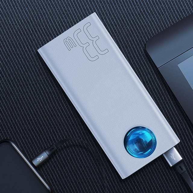 Quick Charge 3.0 Powerbank - Nerdpic
